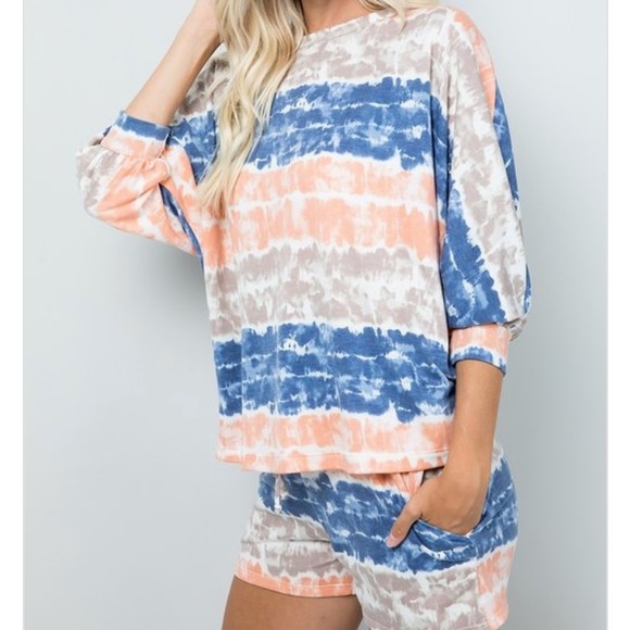 💙OPEN CROSS BACK TIE DYE FRENCH TERRY TOP - Picture 3 of 5